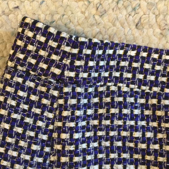 Blue and white weave sparkle mini skirt - Picture 2 of 4